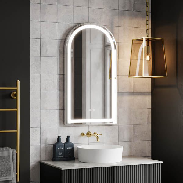 Why Fog-Free Demister Bathroom Mirrors are Revolutionising Modern Bathrooms